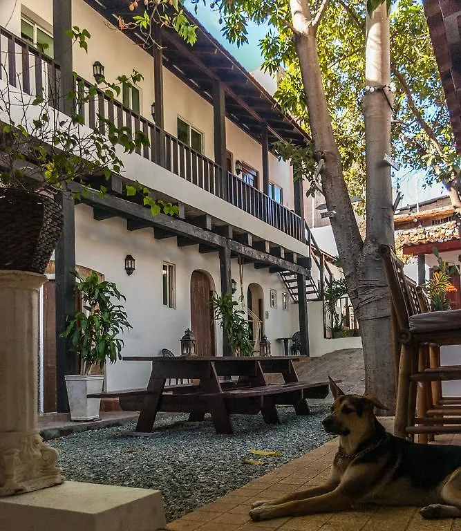 Island Life Hostel Santo Domingo 0*,